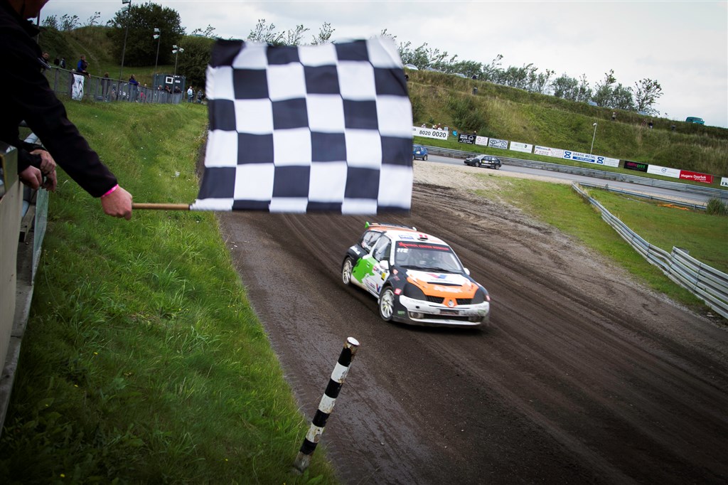 Magnus så målflaget flere gange i weekenden
(Foto: Dall Racing)